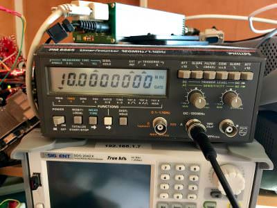 Image of frequency counter from calibrated SI5351C module