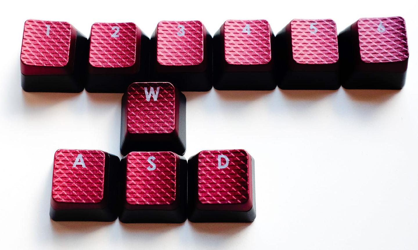 Corsair K70 Gaming Keys photo